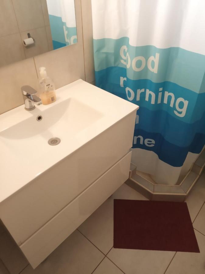 Cosy Penthouse -Up To 6 Guests- In The City Centre! Saloniki Zewnętrze zdjęcie